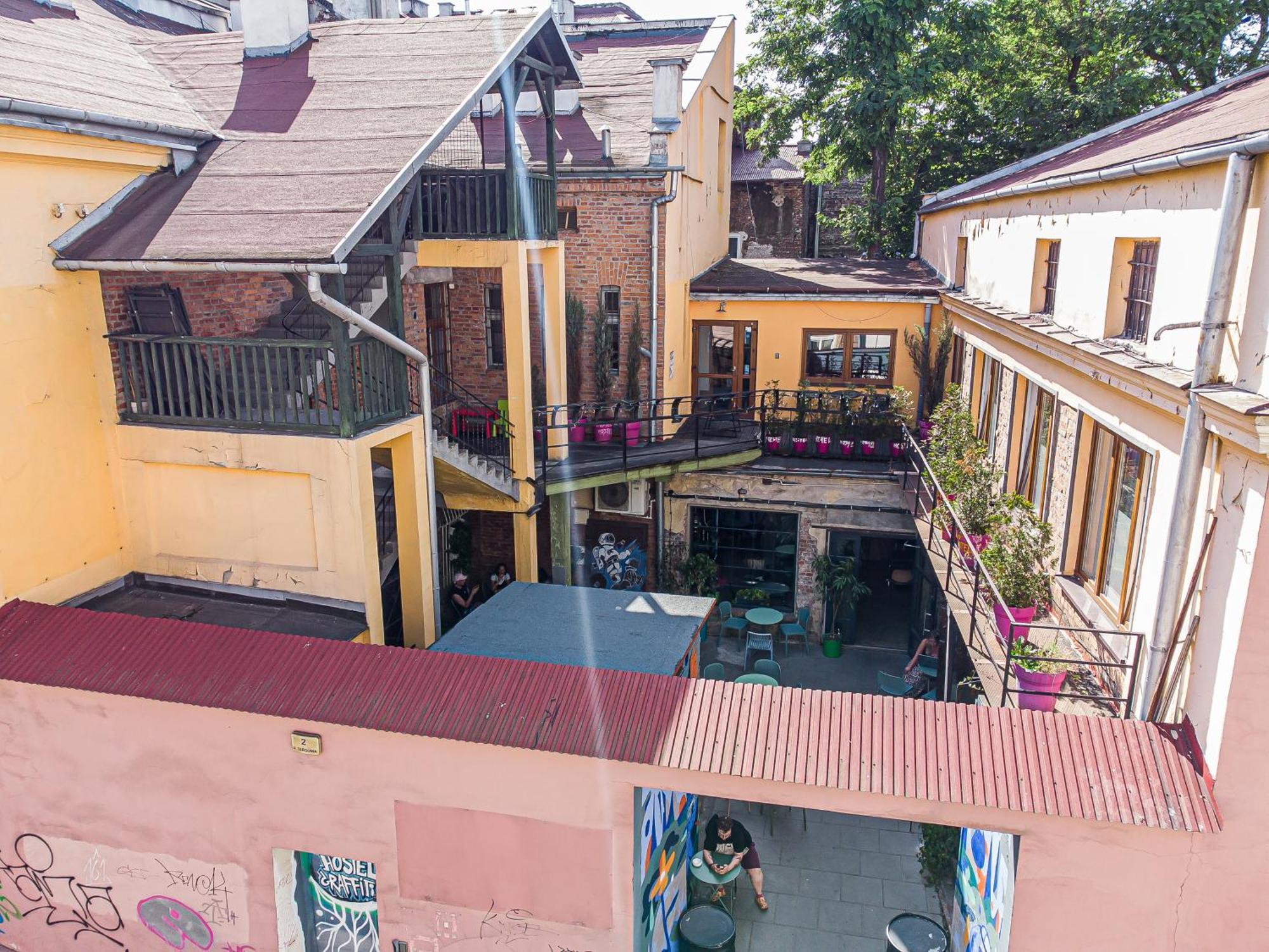Hostel Graffiti Krasków Eksteriør bilde