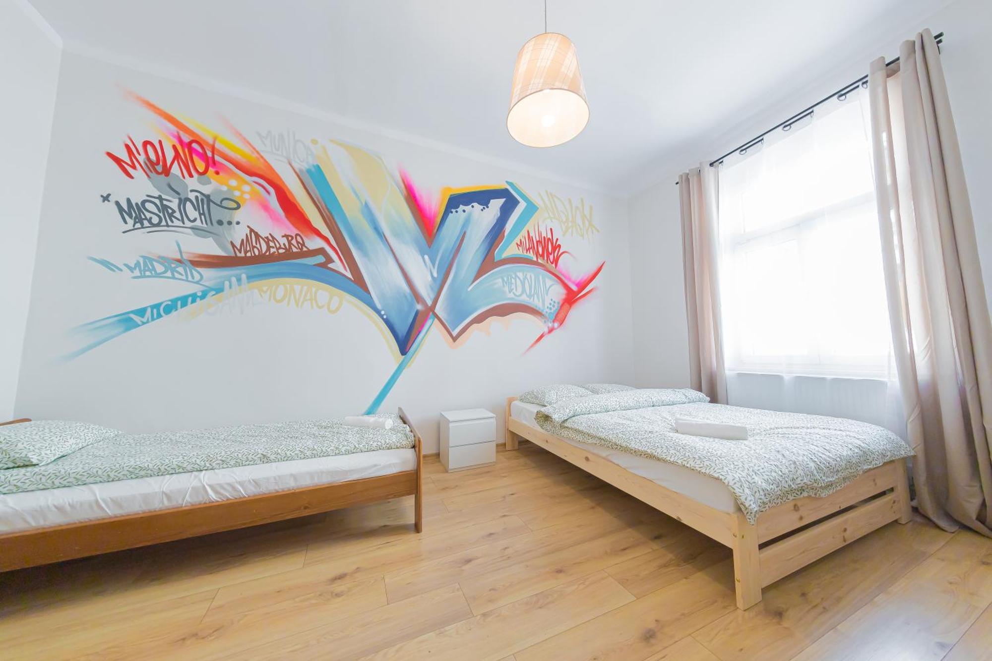 Hostel Graffiti Krasków Eksteriør bilde