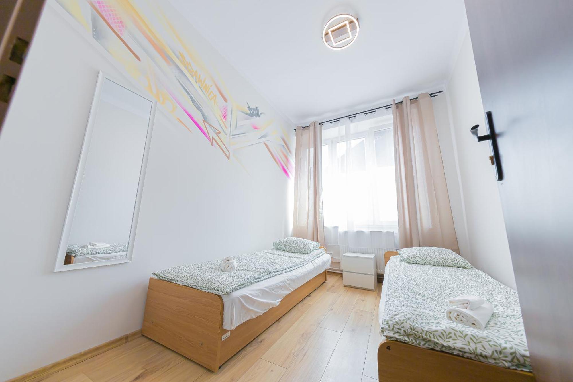 Hostel Graffiti Krasków Eksteriør bilde